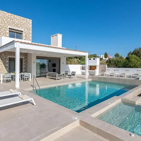 Villa Iris In Pefkos, Pine *