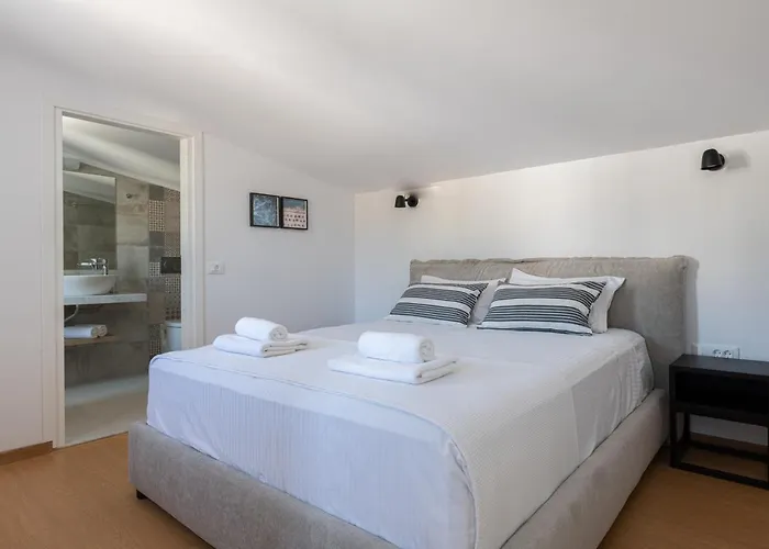 Iris In Pefkos, Pine