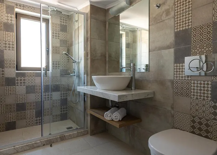 Iris In Pefkos, Pine 别墅 Pefki